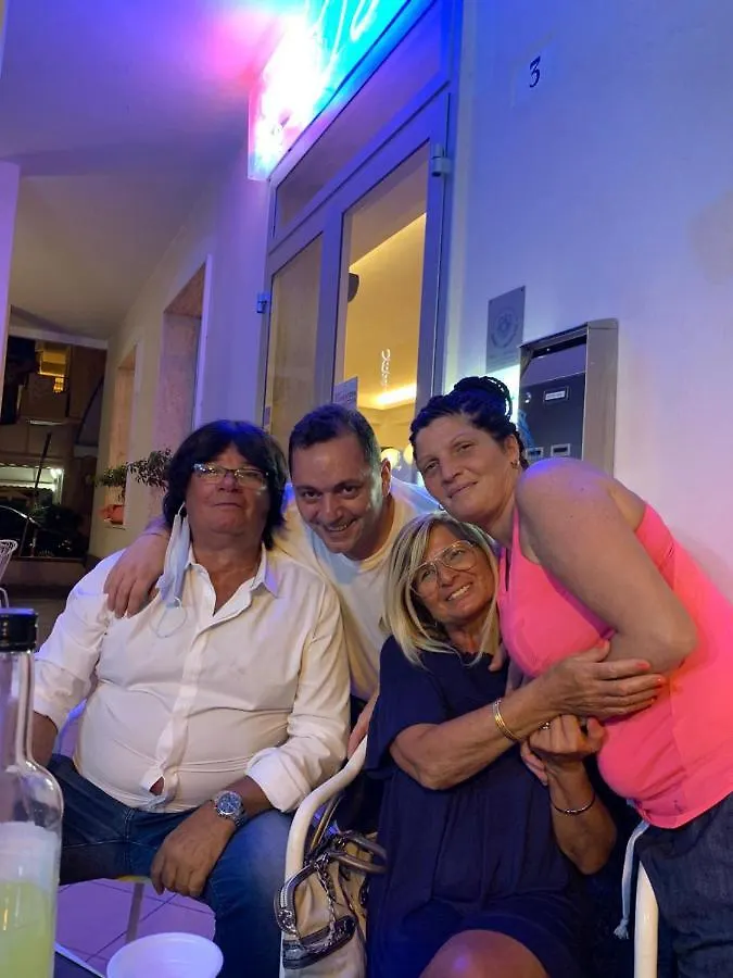 Hotel Villa Iris Rimini 2*,