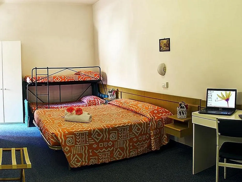 Hotel Villa Iris Rimini Olaszország
